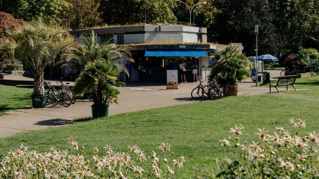 Cafe Marcel