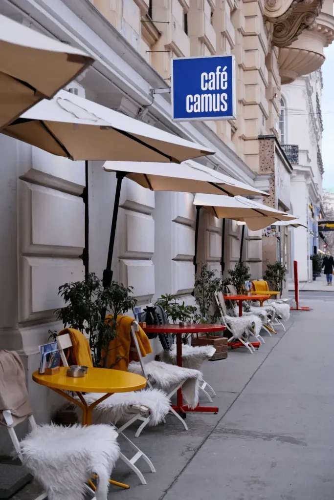 cafe camus