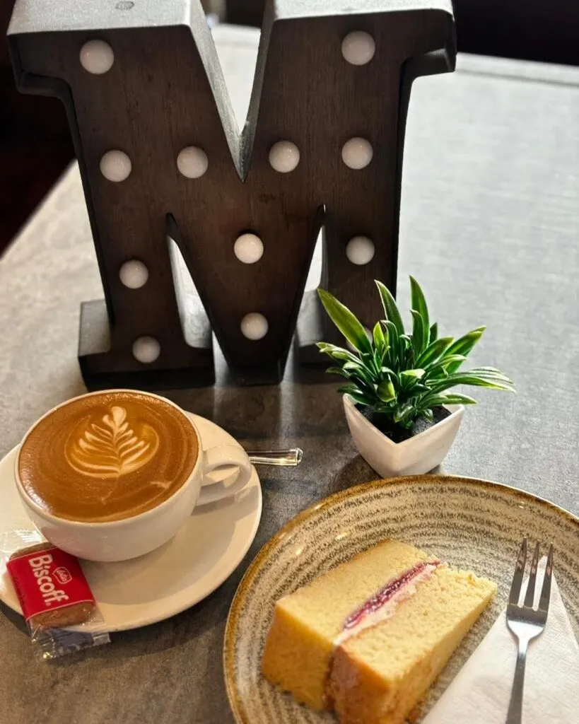 Maxwell’s Cafe Wine Bar