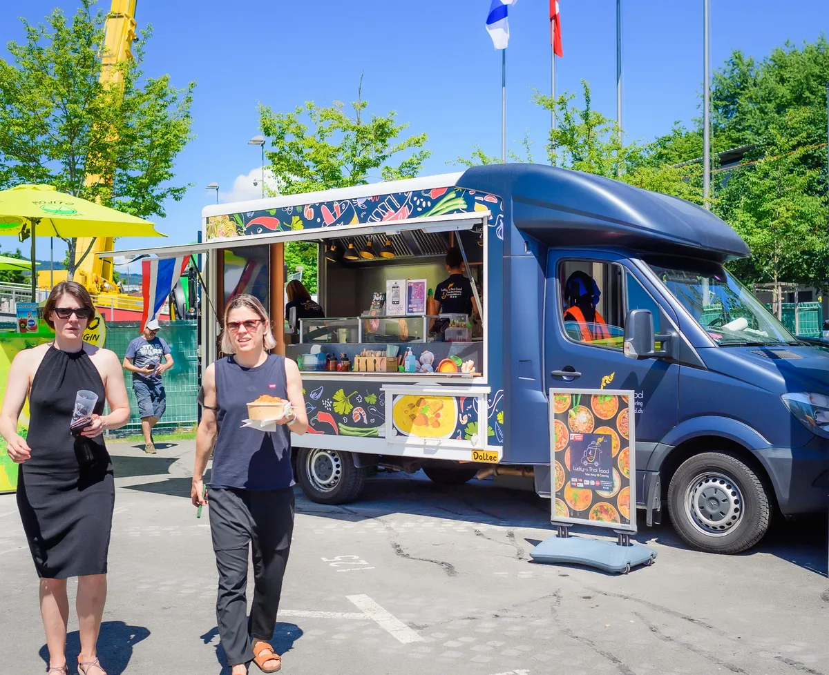 Lucky's Thai Food Truck