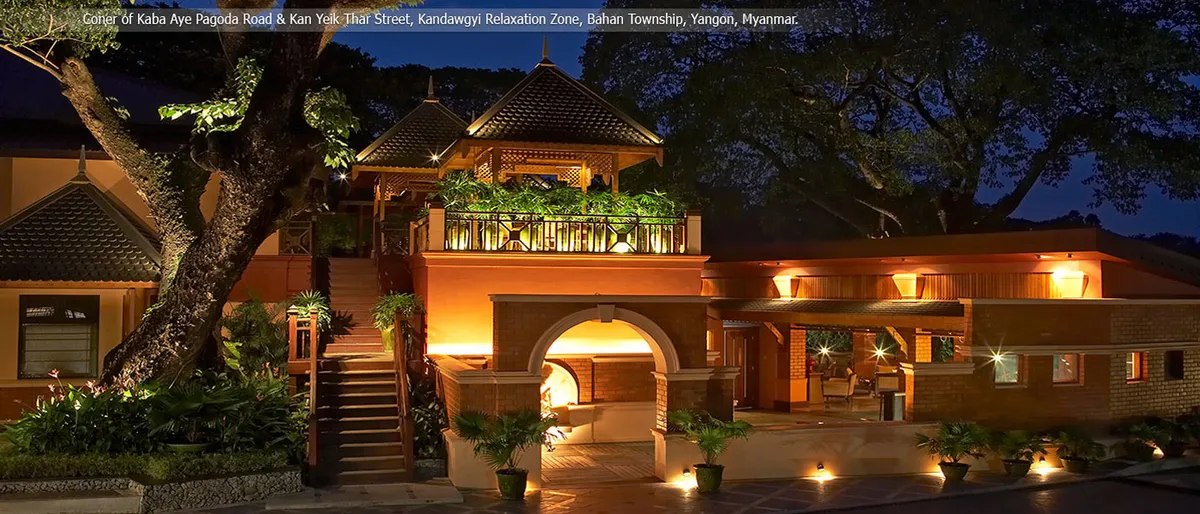 စစ်ဂနေချာ စားသောက်ဆိုင် Signature Restaurant
