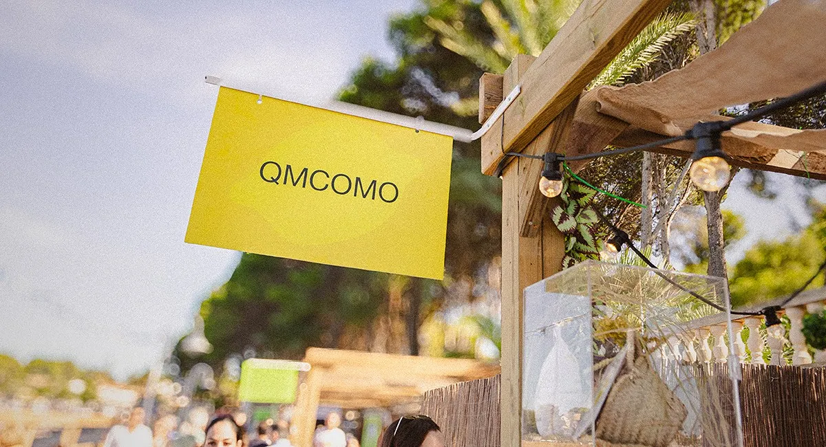 Qmcomo