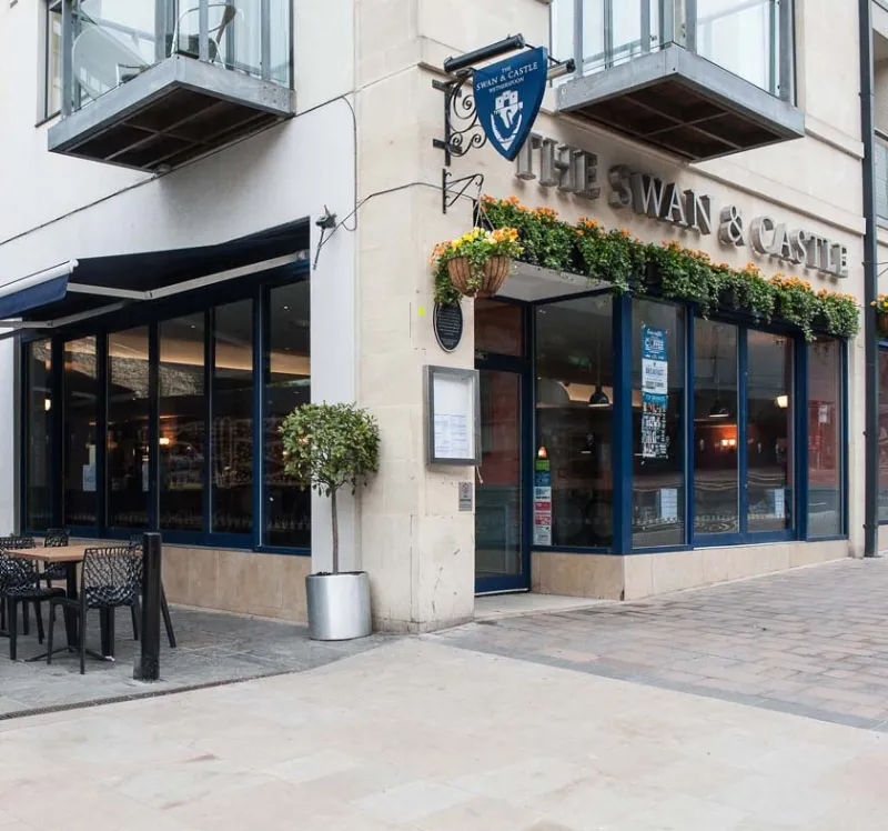 The Swan & Castle