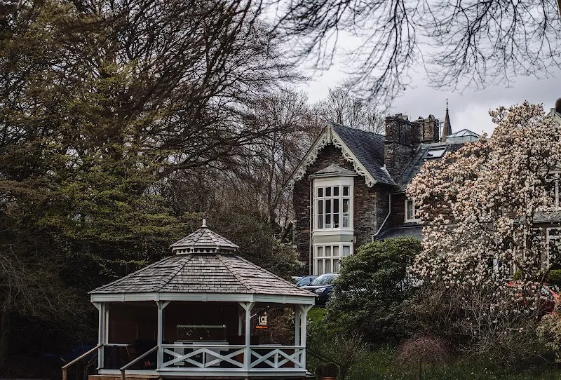 Ambleside Manor