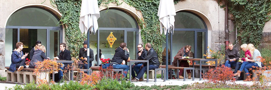 ins grune coffeebar