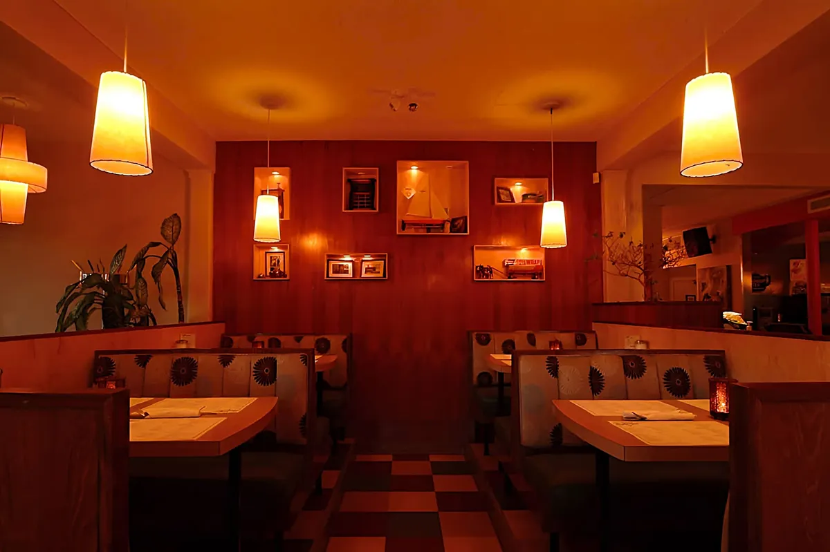 The Armview Restaurant & Lounge