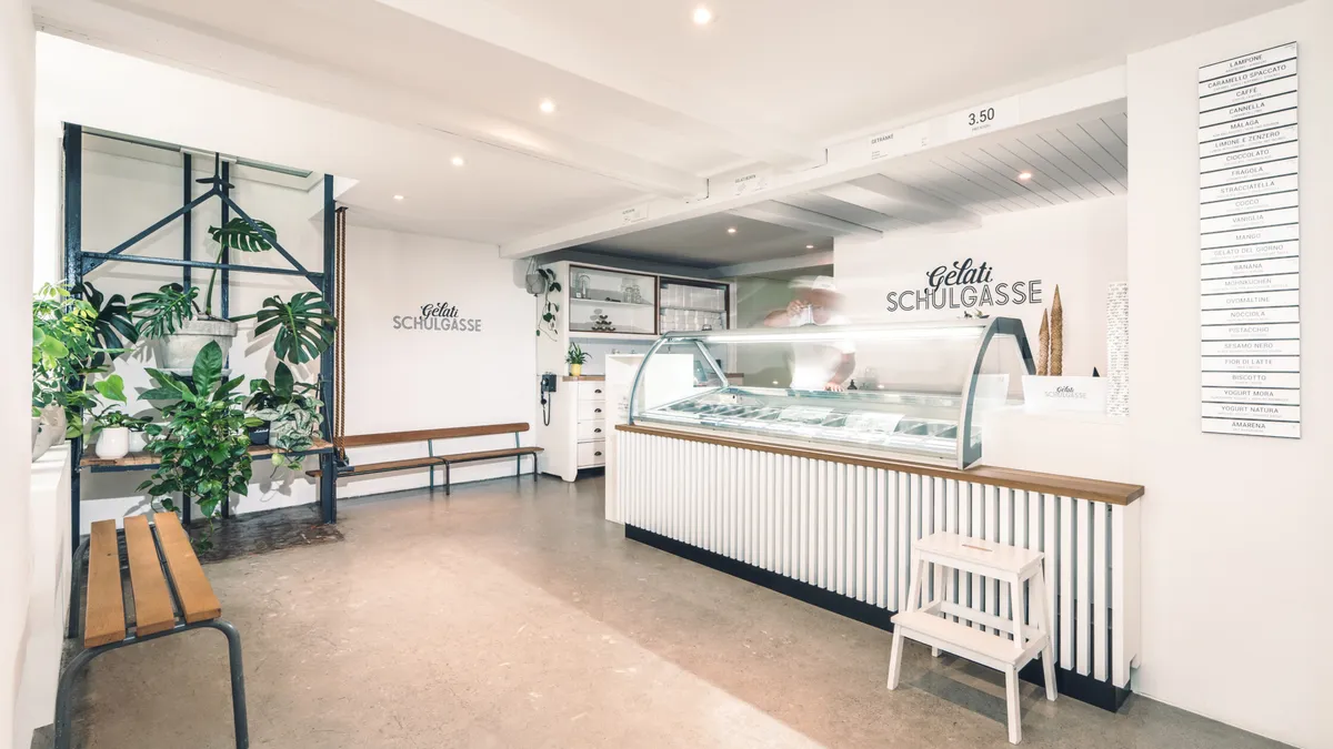 Gelati Schulgasse