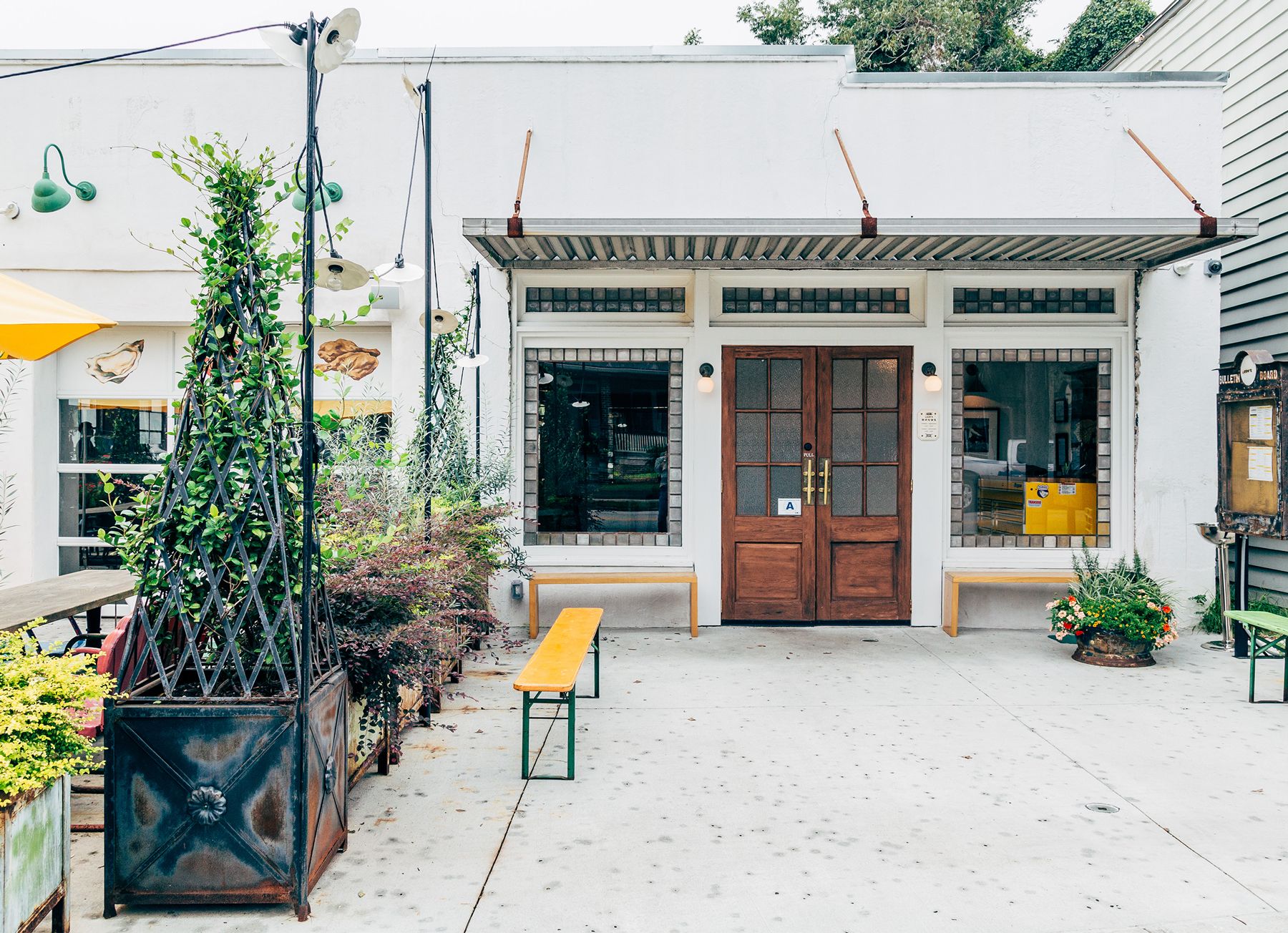 Leon's Oyster Shop