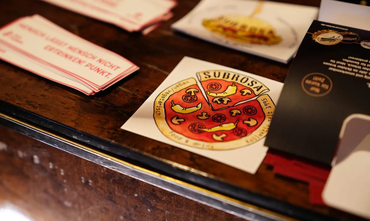 Subrosa Cafe- und Kneipenkollektiv