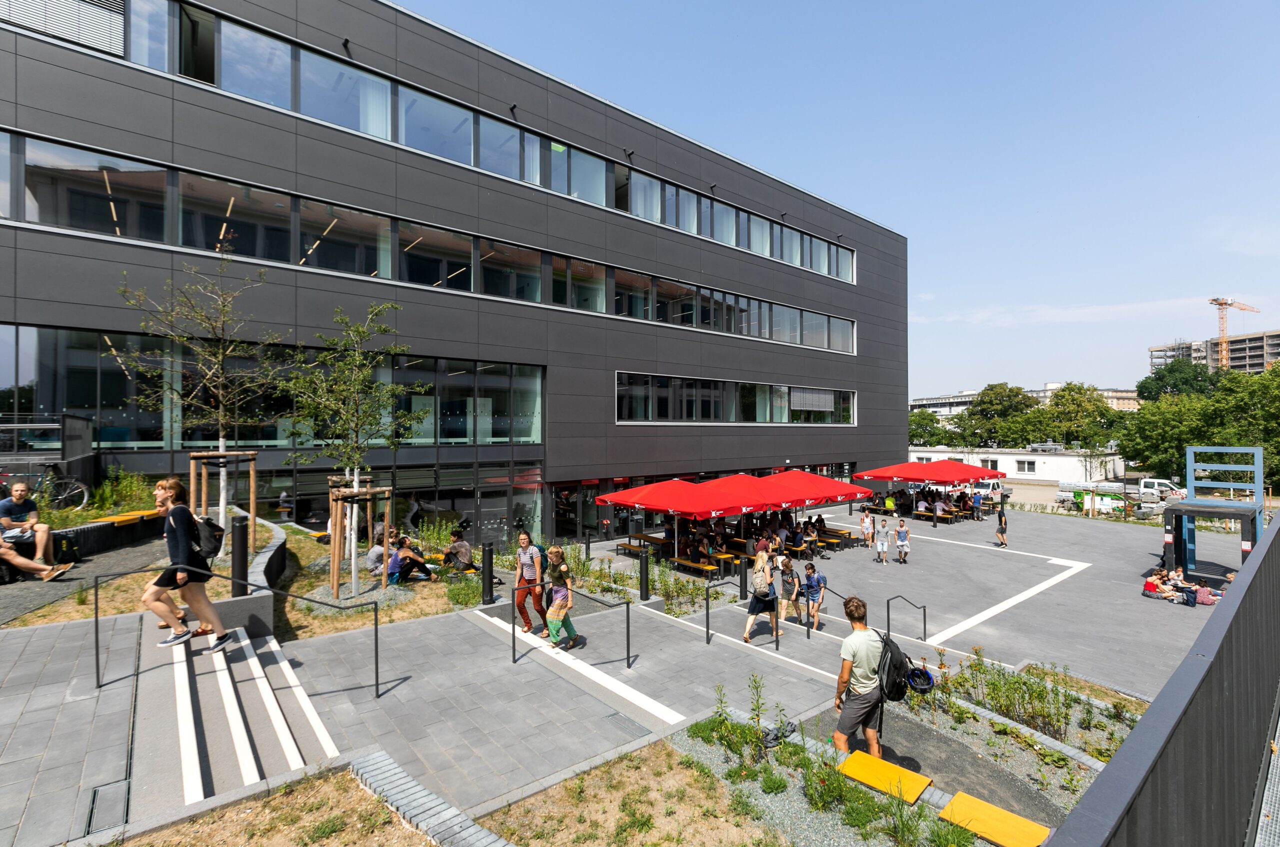 Mensa und Cafeteria am Medizincampus