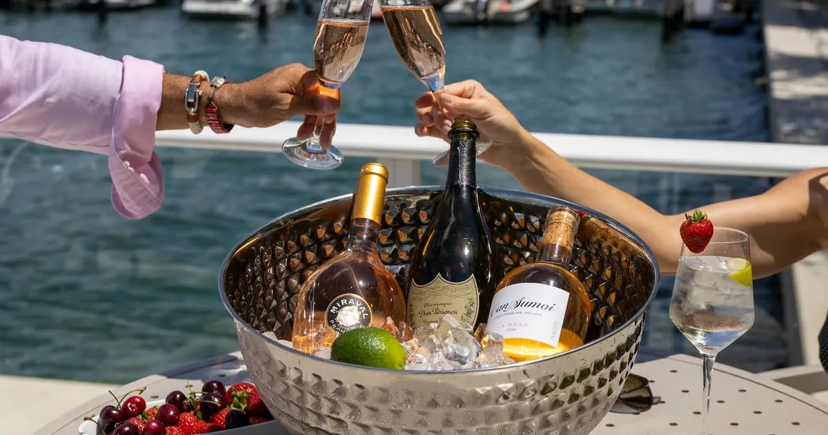 Pamplemousse on the Bay