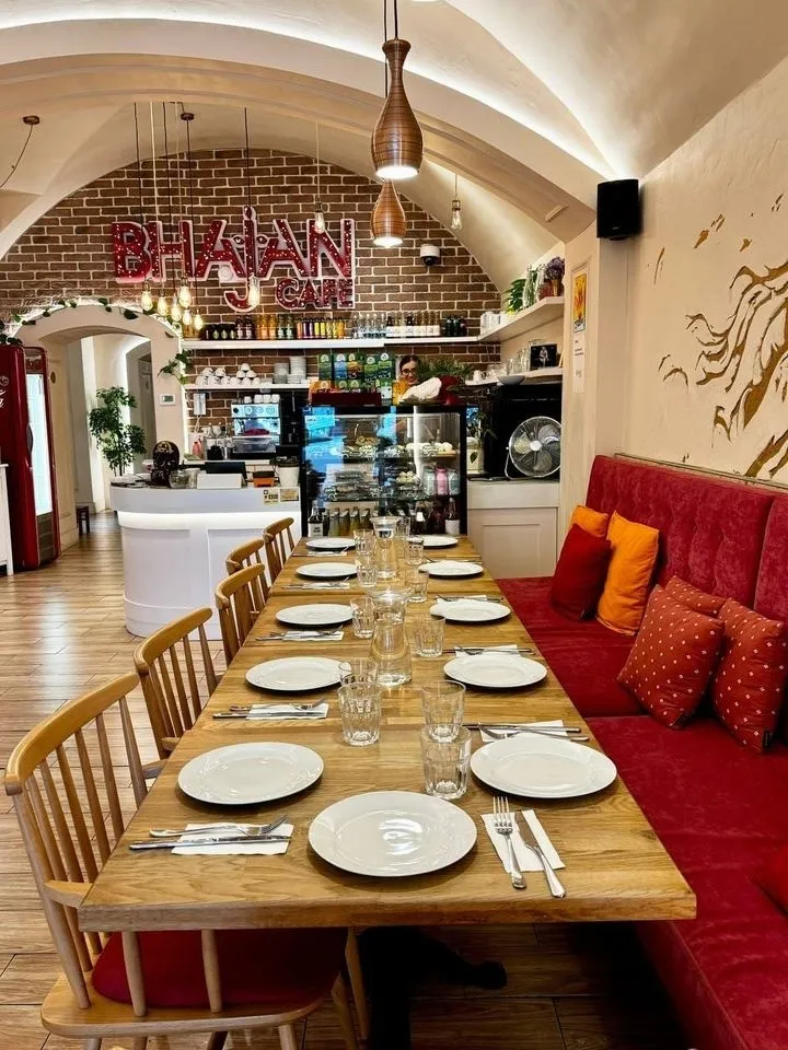 Bhajan Cafe