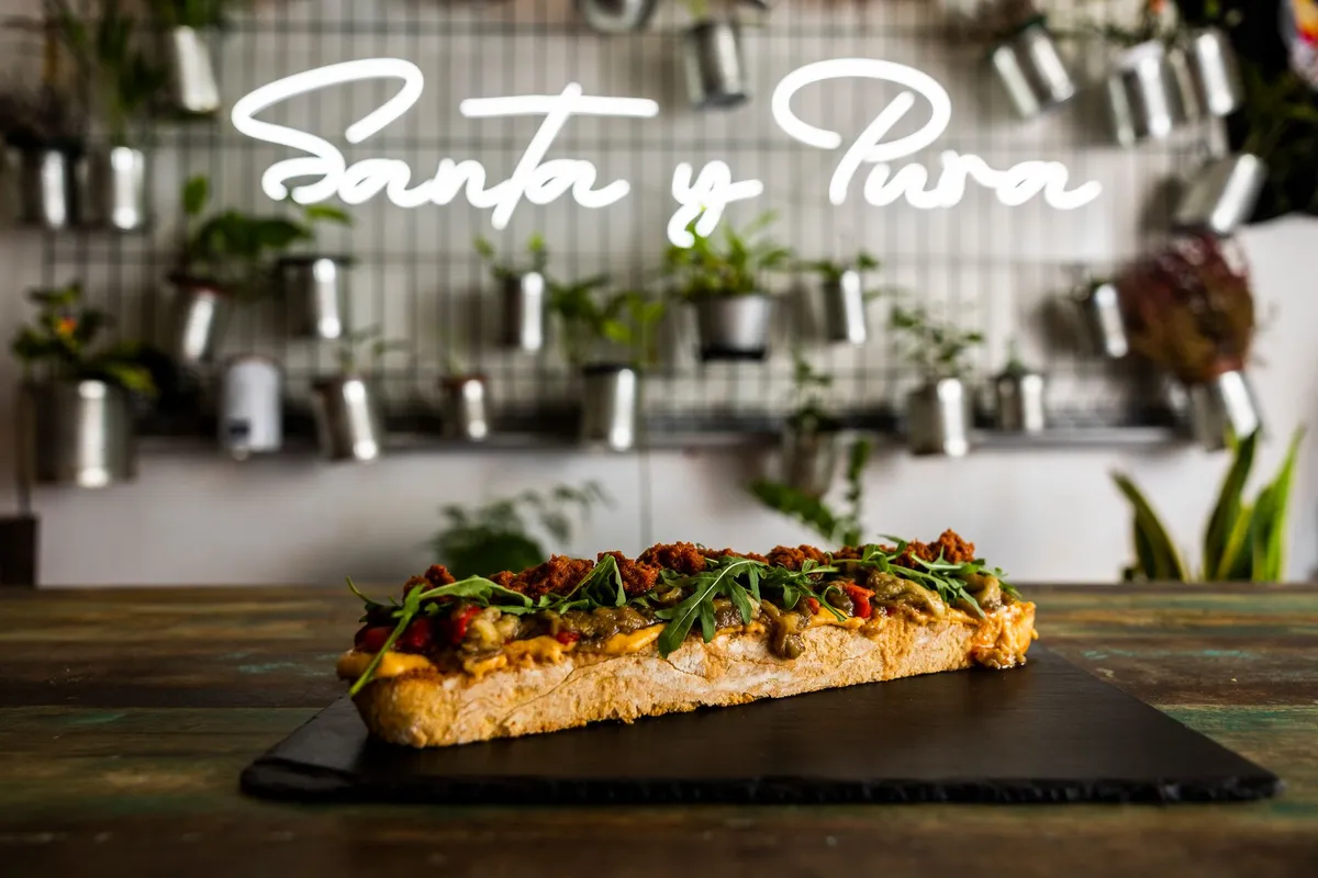 Pura Vida Vegan Bar
