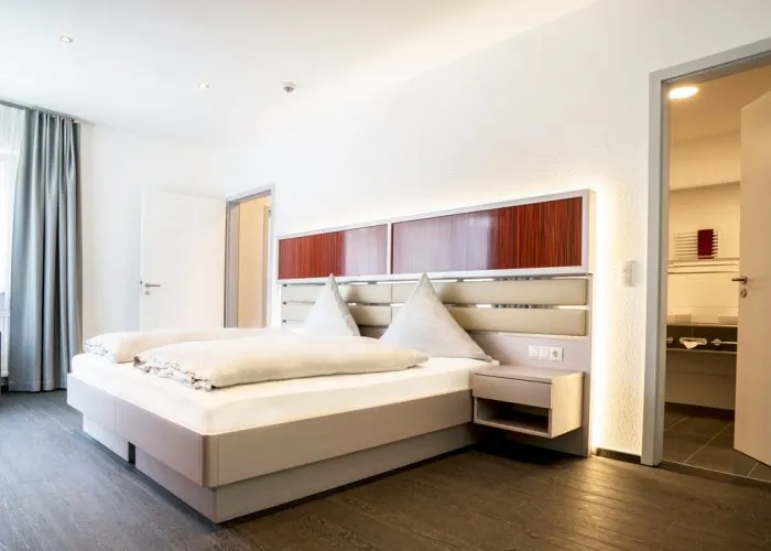Hennedamm Hotel
