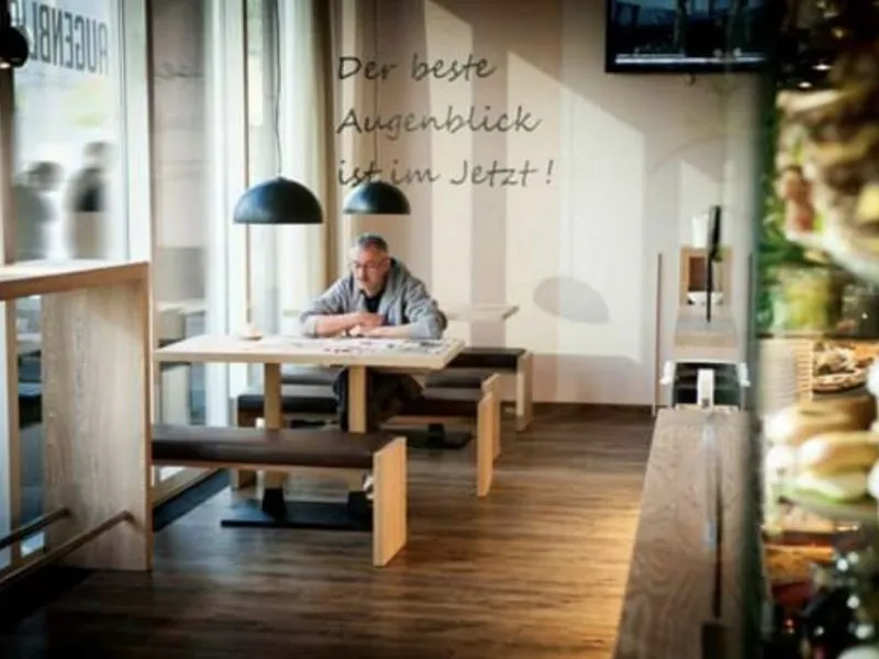 Cafe Augenblick
