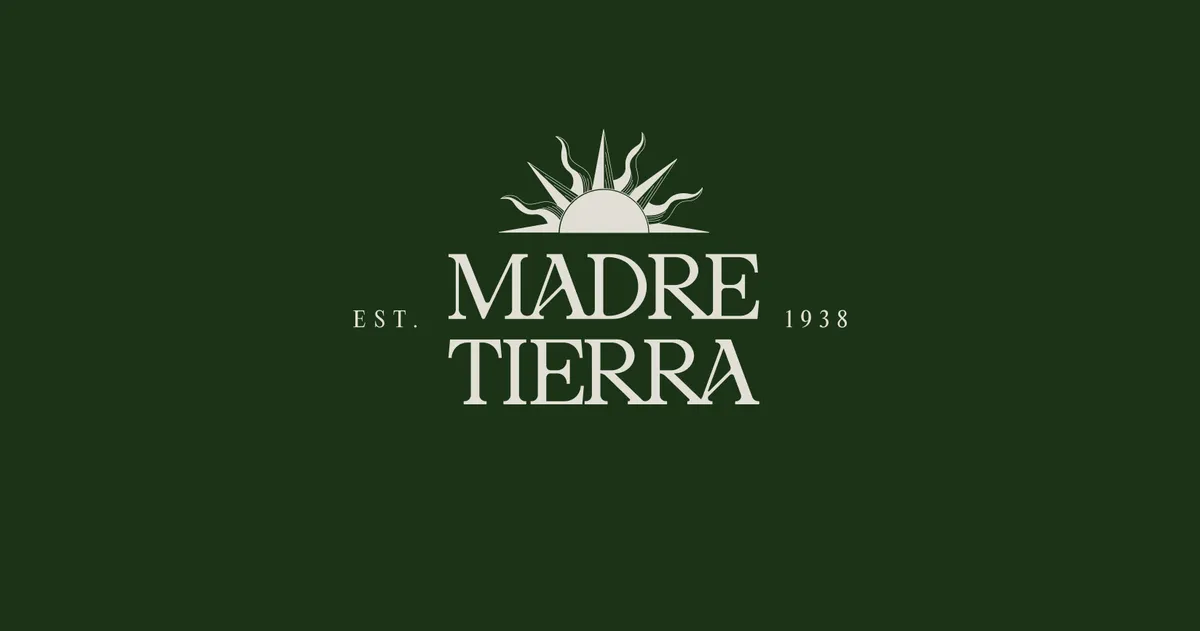 Madre Tierra (Living Food)