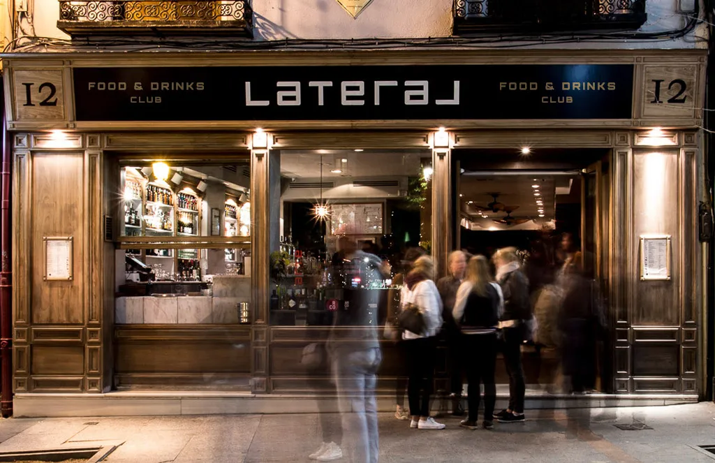 Lateral