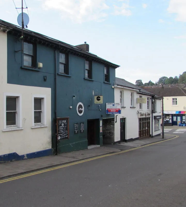 Le Pub