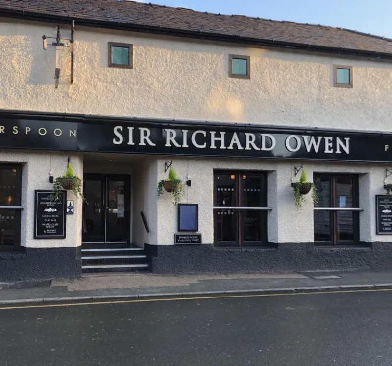The Sir Richard Owen