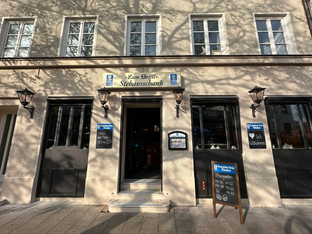 »Zum Stiftl« Stehausschank