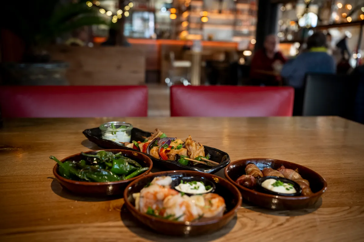 hibrido Restaurant