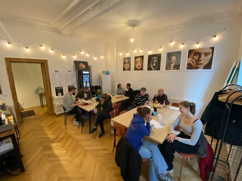 Hummus Studio