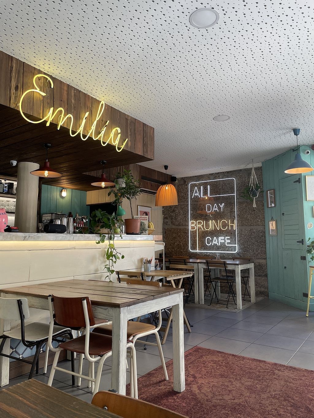 Emilia Brunch & Cocktails