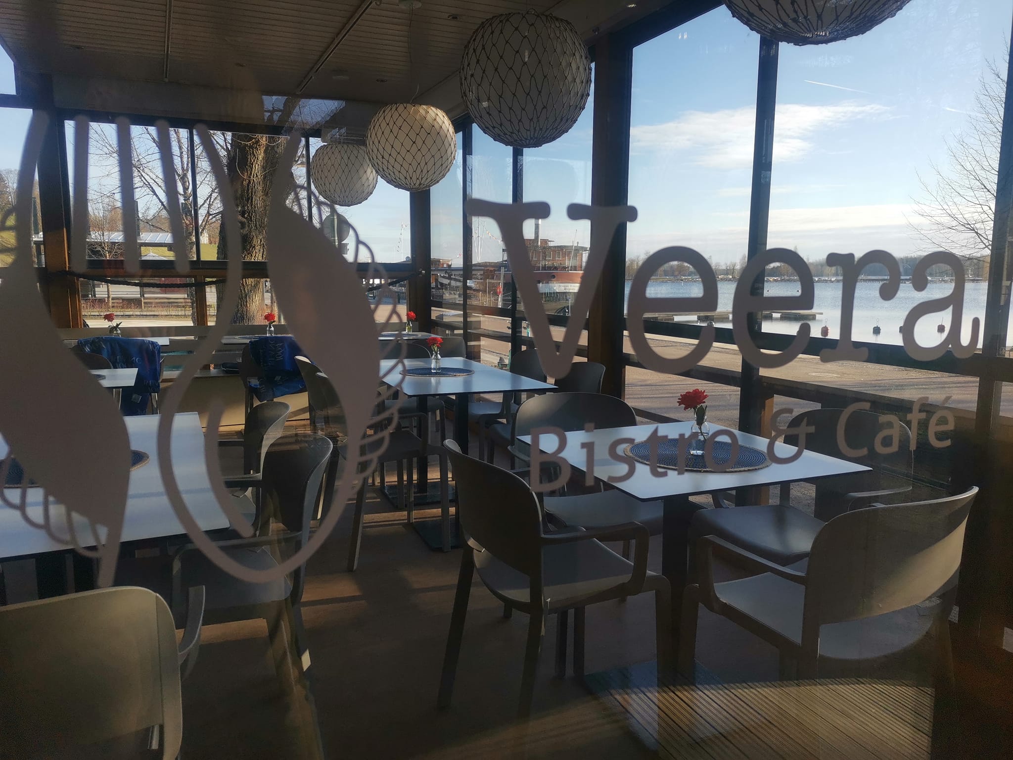 Veera Bistro & Cafe