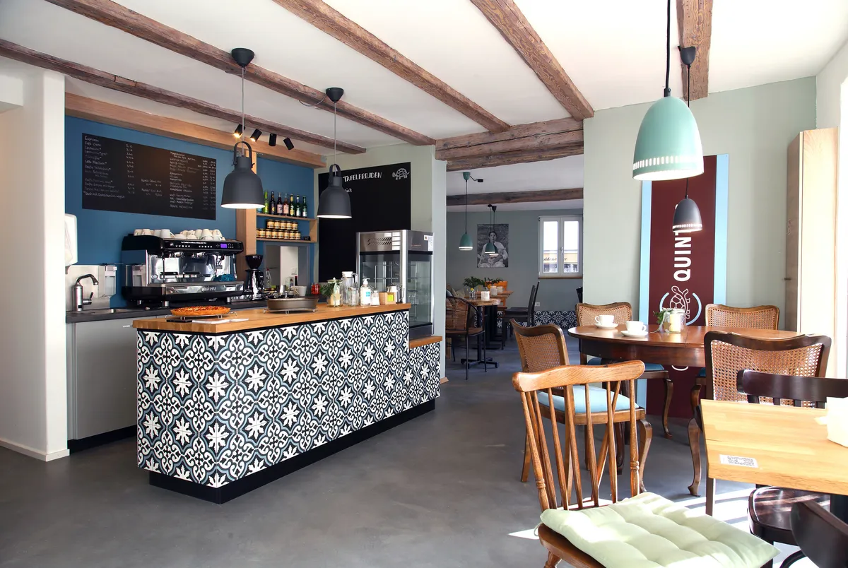 Cafe Quintus