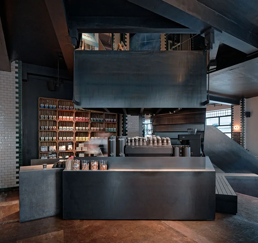 Mutterland Cafe