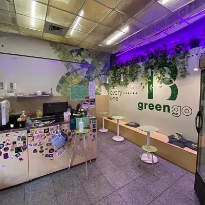 Green 13